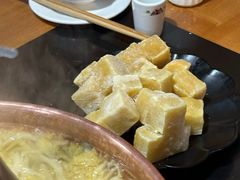 -果松木炭酸菜铜火锅·外婆参鸡汤