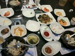 -青松馆韩国料理(香港中路佳世客店)