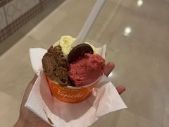 -VENCHI 闻绮(北京国贸商城店)