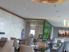 -青岛富力艾美酒店
