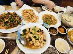 -朝花夕拾中餐厅(台儿庄古城复兴广场店)