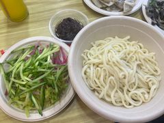 -黑八私房老北京炸酱面