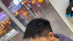 点击看大图 -川和潮人漂色·烫染·接发