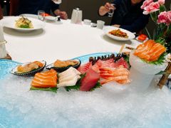 -连鹭海鲜·海肠捞饭·海胆饭(星海店)