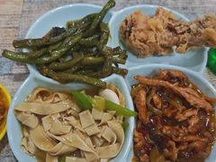 -晓宇盒饭(民安街店)