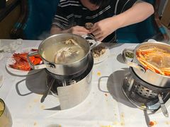 -领鲜活海鲜榴莲自助火锅(东门店)