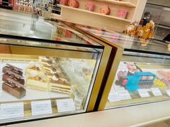 面包甜点陈列柜-PAUL LAFAYET 法式甜品(深圳湾万象城店)