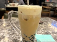 -港丽餐厅(正大店)
