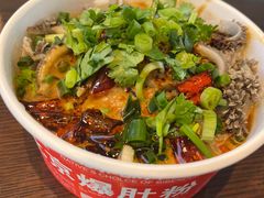 老北京爆肚粉-方砖厂69号炸酱面·烤鸭(前门鲜鱼口店)