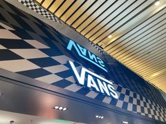 -VANS(三里屯太古里店)