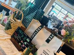 -星巴克臻选(深圳龙岗万科店)