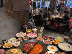 -萍姐火锅·公路夜市(武汉首店)