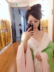 -盘子女人坊古装写真摄影(厦门总店)