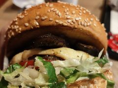 -The Habit Burger Grill 哈比特汉堡(复兴soho店)