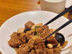 -乐忻皇朝(上海中心大厦店)