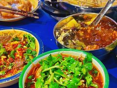-马路边边火锅串串(观前街店)