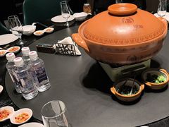 -忆江南·临江鱼馆