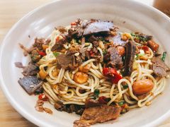 牛肉拌粉-万方圆拌粉瓦罐汤(九江湖滨店)