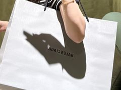 -BALENCIAGA(比斯特苏州购物村店)