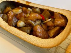 香茅草爆仔鸡-一品滇香·云南菜(公益西桥店)