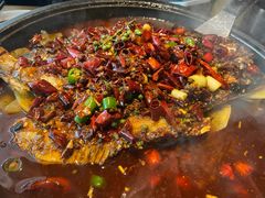 -吞鱼兽麻辣烤鱼(万达店)