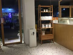-Cafe on warm(丹霞店)