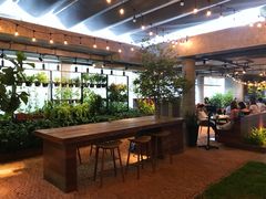 -ROAST coffee & eatery