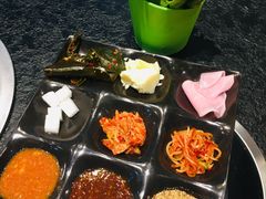 -烤路里·韩国品质自助烤肉(石路天虹4号店)