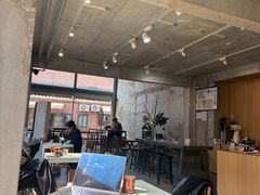 -VOYAGE COFFEE 咖啡烘焙工坊店(798艺术区店)