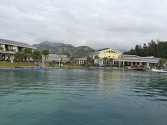 -那琴半岛地质海洋公园