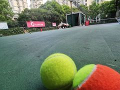 -快网网球俱乐部(徐汇爱建园店)