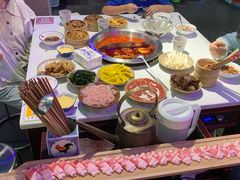 -卤校长重庆火锅(国兴店)