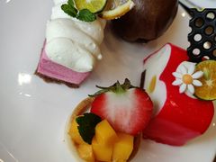 -世纪金源大饭店·汇景阁自助餐厅