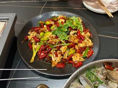 -曼听小寨海鲜烧烤·大连辣炒大王(盖州街店)