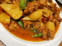 新疆大盘鸡-清真·玛丽亚新疆菜主题餐厅(浙江中路店)