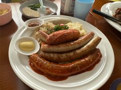 德式香肠拼盘-申德勒加油站西餐厅Schindlers Tankstelle(上海外滩店)