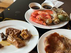 -大中华希尔顿酒店-念自助餐·嗨啤·小龙虾