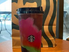 -星巴克臻选(郑州中原万达店)