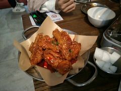 炸鸡翅一半一半-富乐满韩国正宗炸鸡韩国料理(虹泉路店)