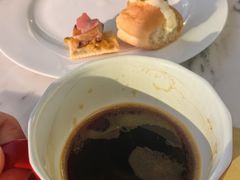 -北京贵宾楼饭店 红墙咖啡厅