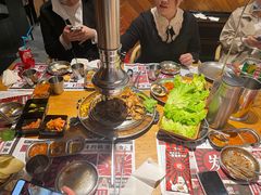 -青瓦炭韩潮烤肉(花园道店)