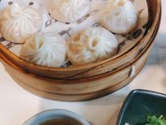 -馋三尺蟹粉小笼(人民广场店)