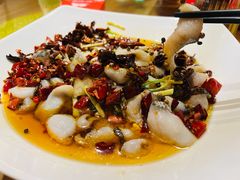 -虾领航小龙虾·吉林烧烤(柳州路店)