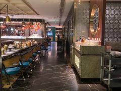 -半岛翡丽海鲜自助餐厅(观风亭店)