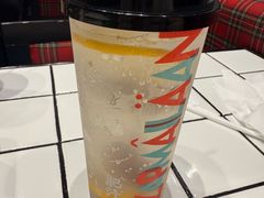 -肥汁米蘭香港米线(长宁来福士店)