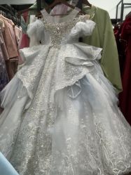 -拾光年华摄影馆(菱角湖公园店)