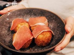 -Laures·月桂西班牙碳烤餐厅(十尚坊店)