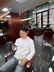 -绅仕門男士理发馆