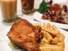 炸鸡脾薯条-香港新发烧腊茶餐厅(书城店)