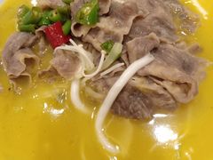 酸汤肥牛-羅記小厨香吧岛龙虾